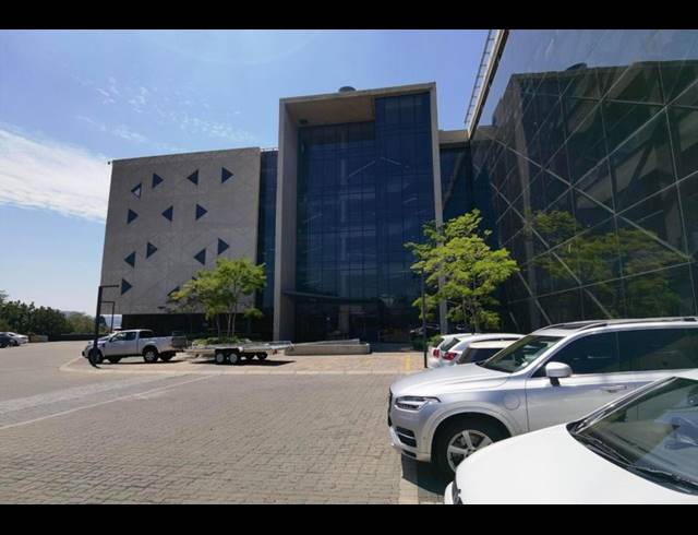 BUSINESS PROPERTY TO RENT IN LYNNWOOD